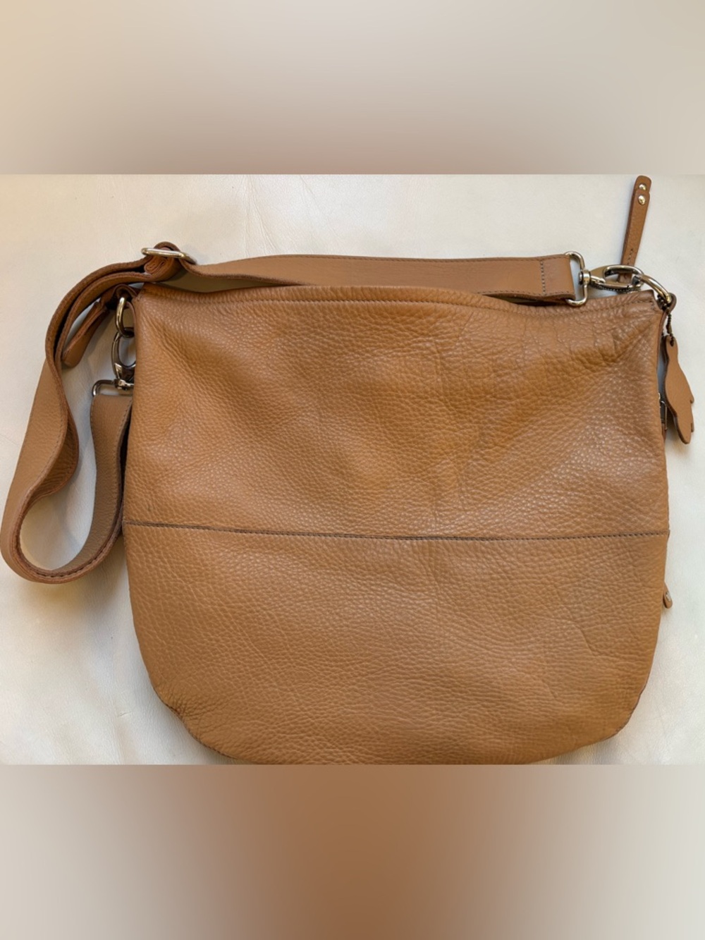 Roots Canada Pebbled Leather Shoulder Bag | Top Zip | Tan